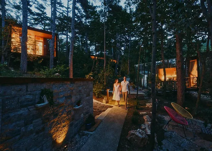 Theodosius Forest Village - Glamping In Vipava Valley