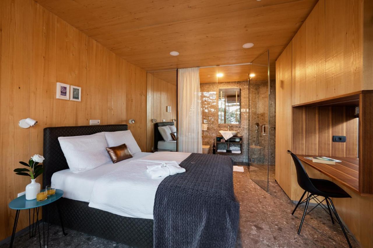 Theodosius Forest Village - Glamping In Valley *
