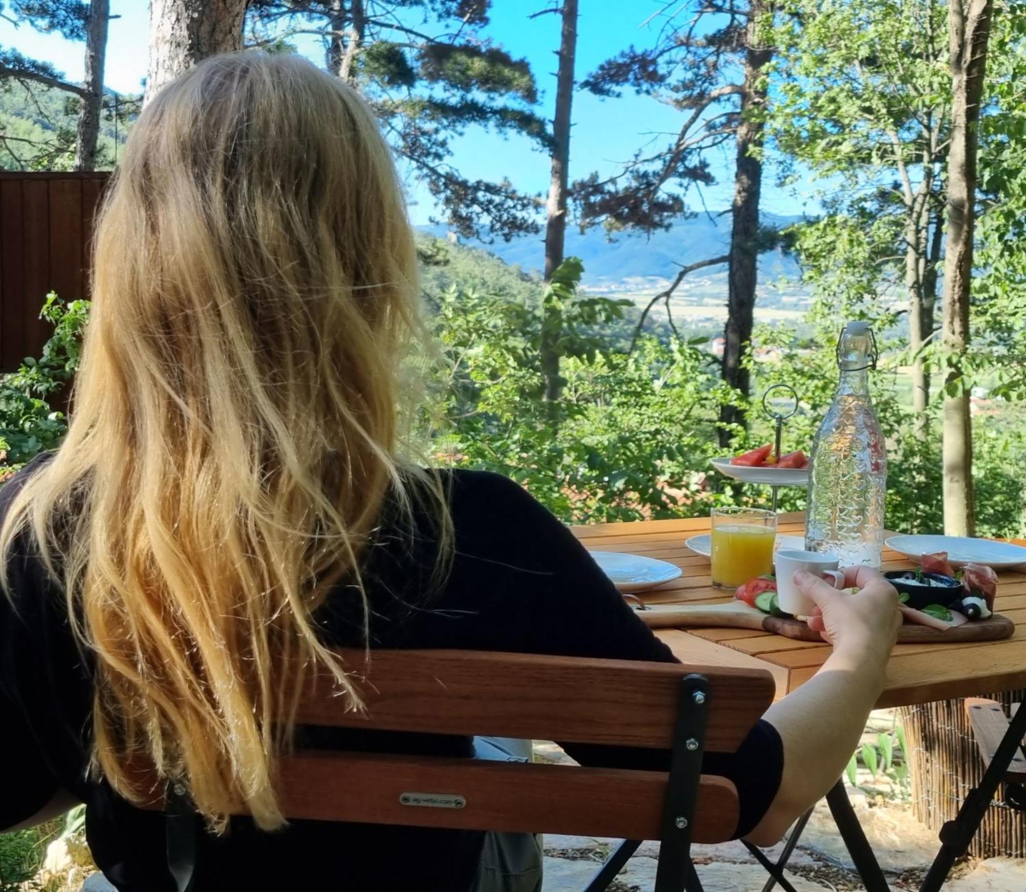 Theodosius Forest Village - Glamping In Valley Bed & Breakfast