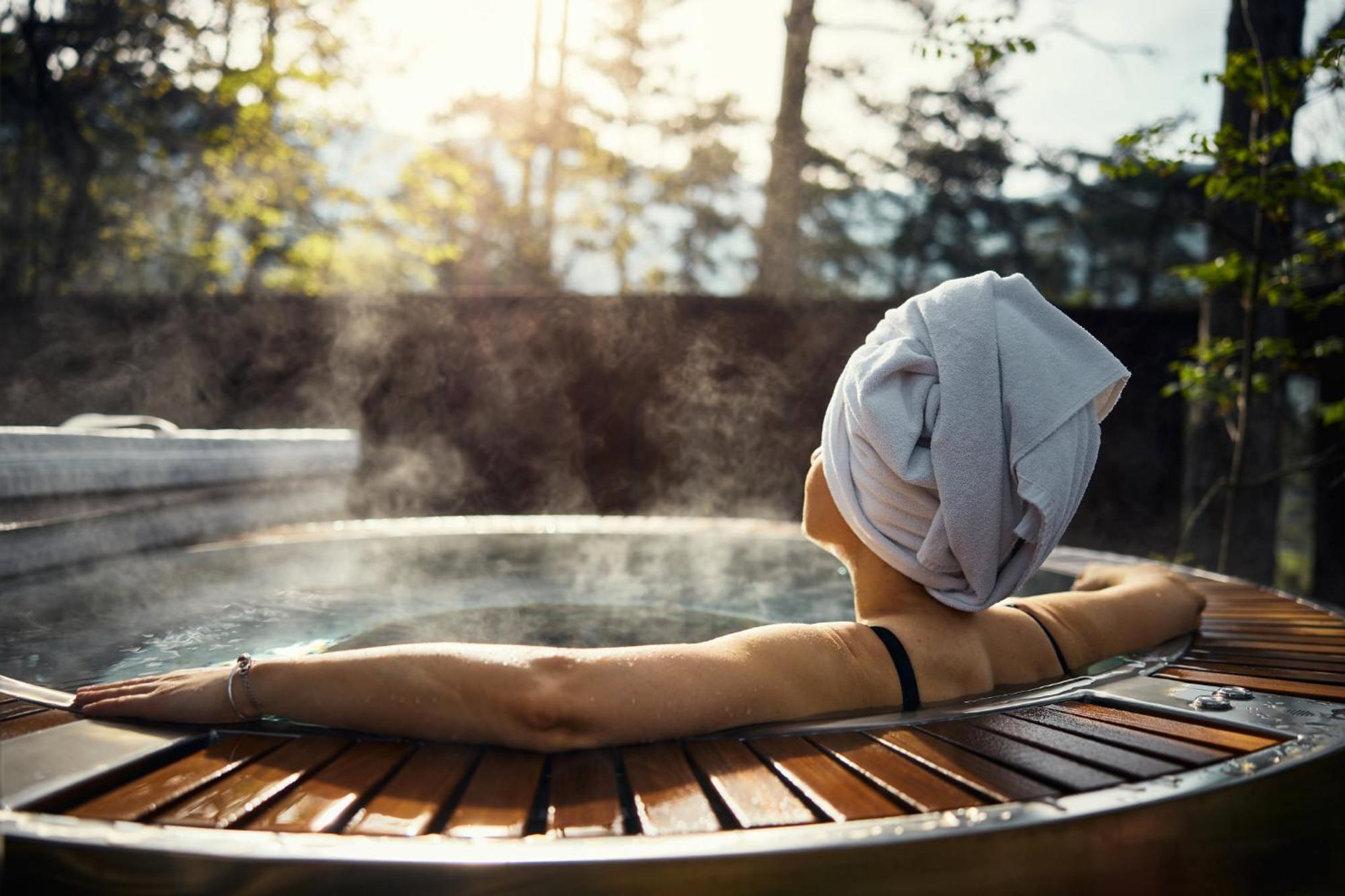Theodosius Forest Village - Glamping In Valley Bed & Breakfast *